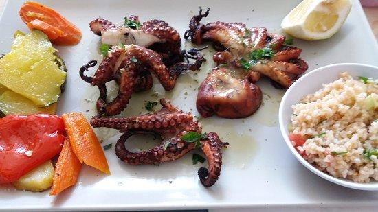 Fresh Fish Ladakis